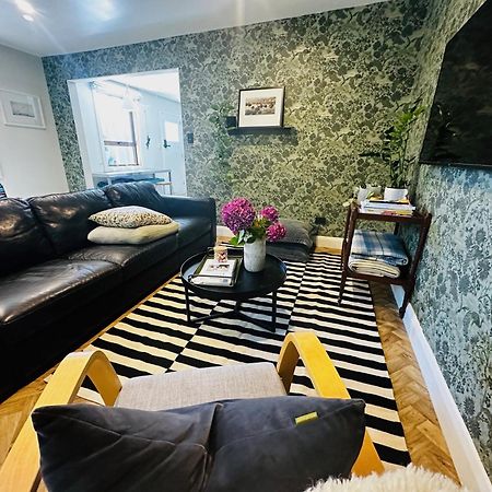 2 Bed Beckenham Beauty - Pet Friendly Christchurch Exterior photo
