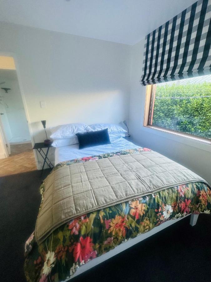 2 Bed Beckenham Beauty - Pet Friendly Christchurch Exterior photo